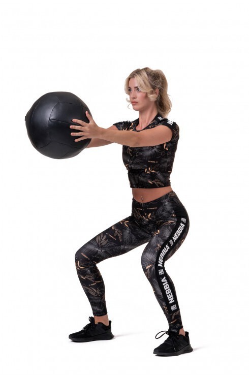 Футболка Nebbia укороченная Ocean selected crop top Active 568 SQ.black