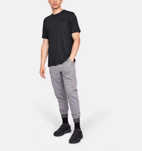 Футболка Under Armour Sportstyle Left Chest Logo SS 1326799-001