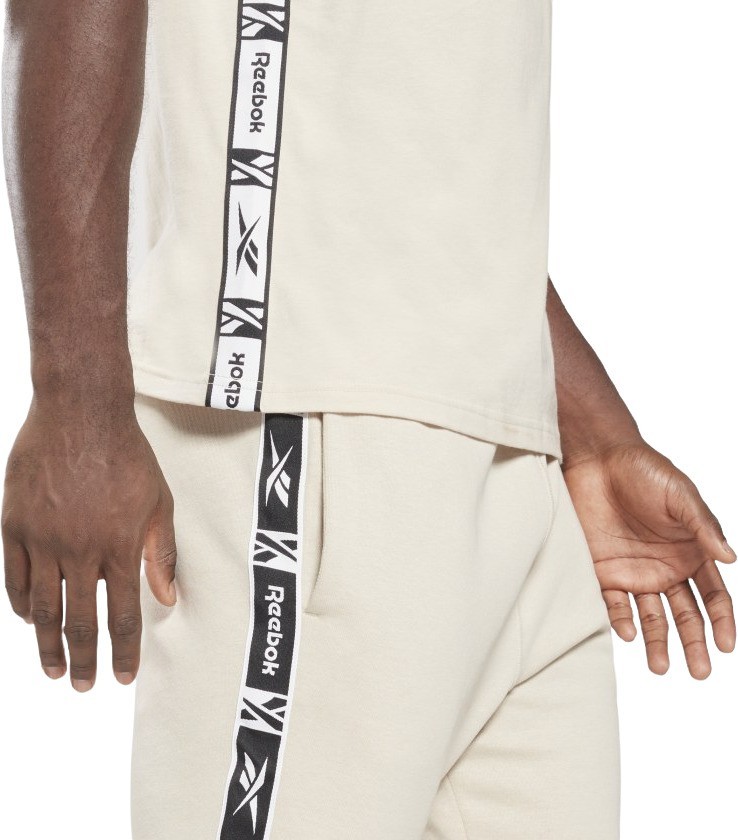 Футболка Reebok RI Tape Tee HB2150