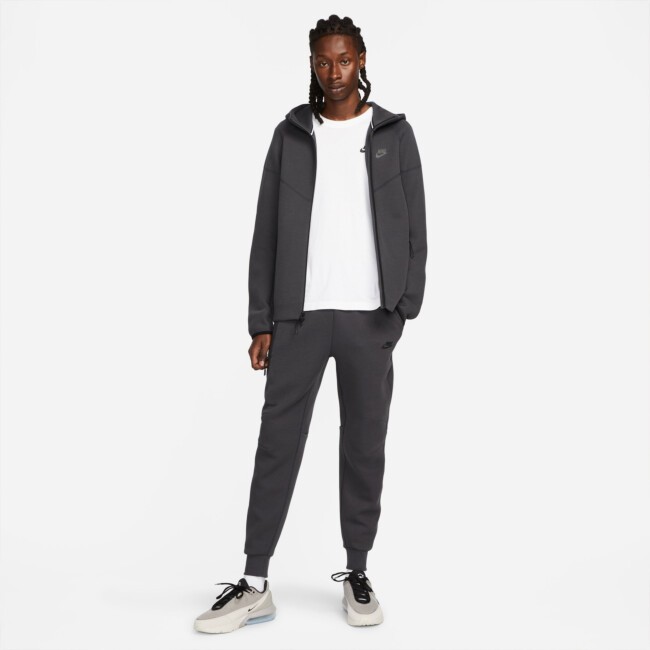 Брюки Nike M NK TCH FLC JGGR FB8002-060