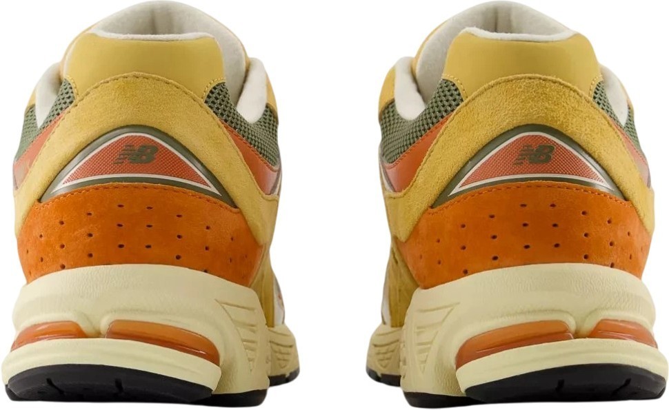 Кроссовки New Balance 2002 U2002RPB