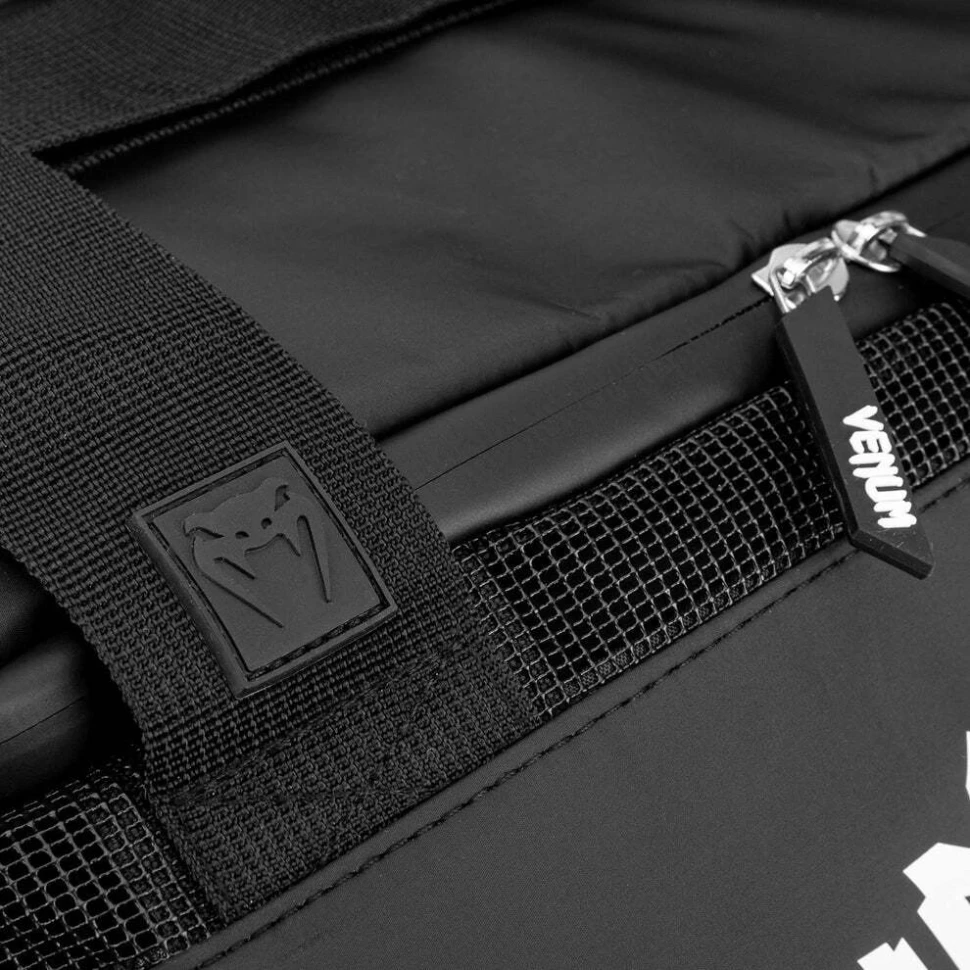 Сумка Venum Trainer Lite Evo Sports Bags VEN03830-108