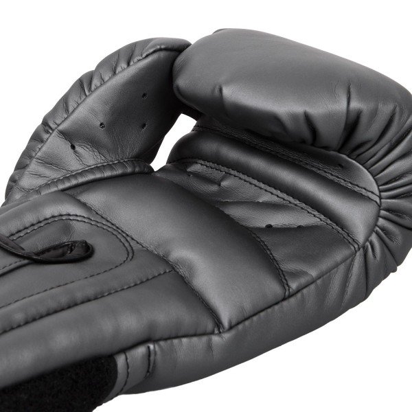 Перчатки боксерские Venum Giant Sparring Grey 060645
