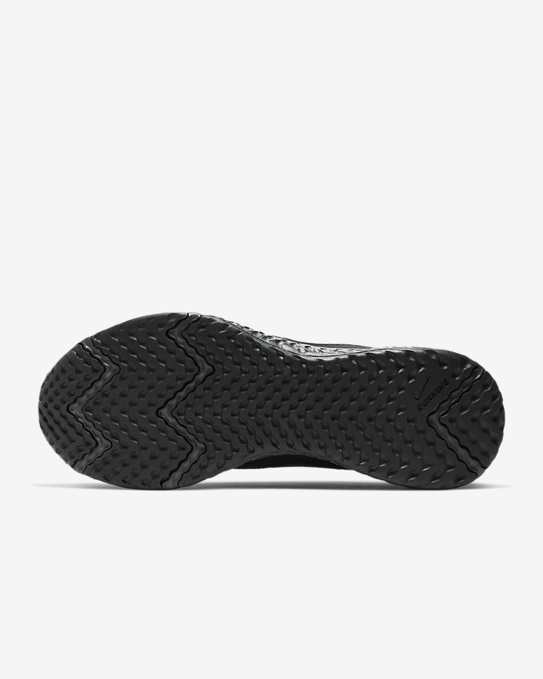 Кроссовки Nike Revolution 5 BQ3204-001