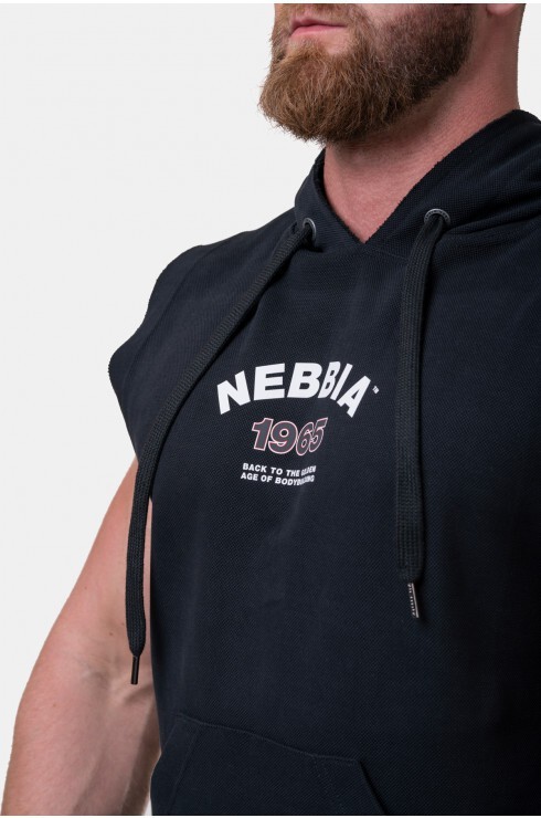 Футболка Nebbia Golden Era ragtop hoodie 197 black