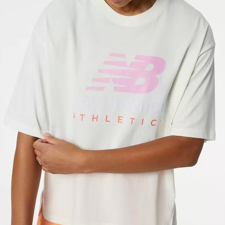 Футболка New Balance WT21503/SST