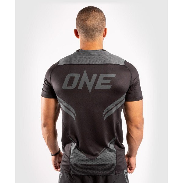 Футболка Venum ONE FC Impact Dry Tech Black/Black 01843