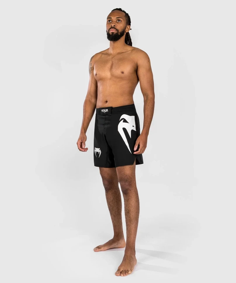 Шорты Venum ММА Light 5.0 Black/White06185