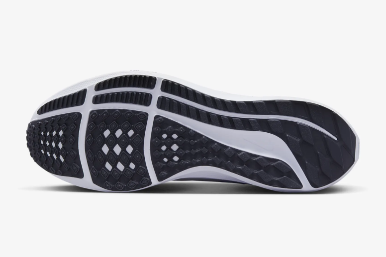 Кроссовки NIKE AIR ZOOM PEGASUS 40 DV3853-001