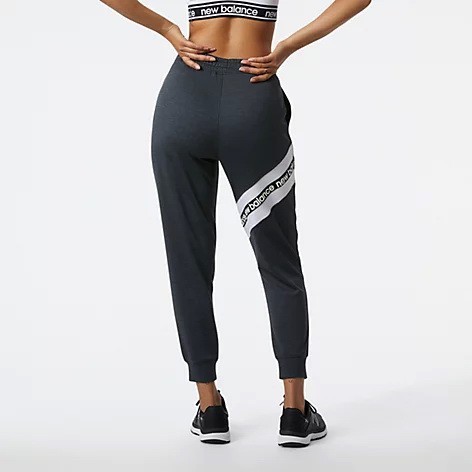 Брюки New Balance WP21180/BK
