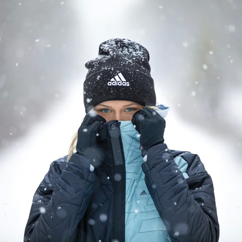 Шапка Adidas LOGO WOOLIE     BLACK/BLACK/WHITE FS9022