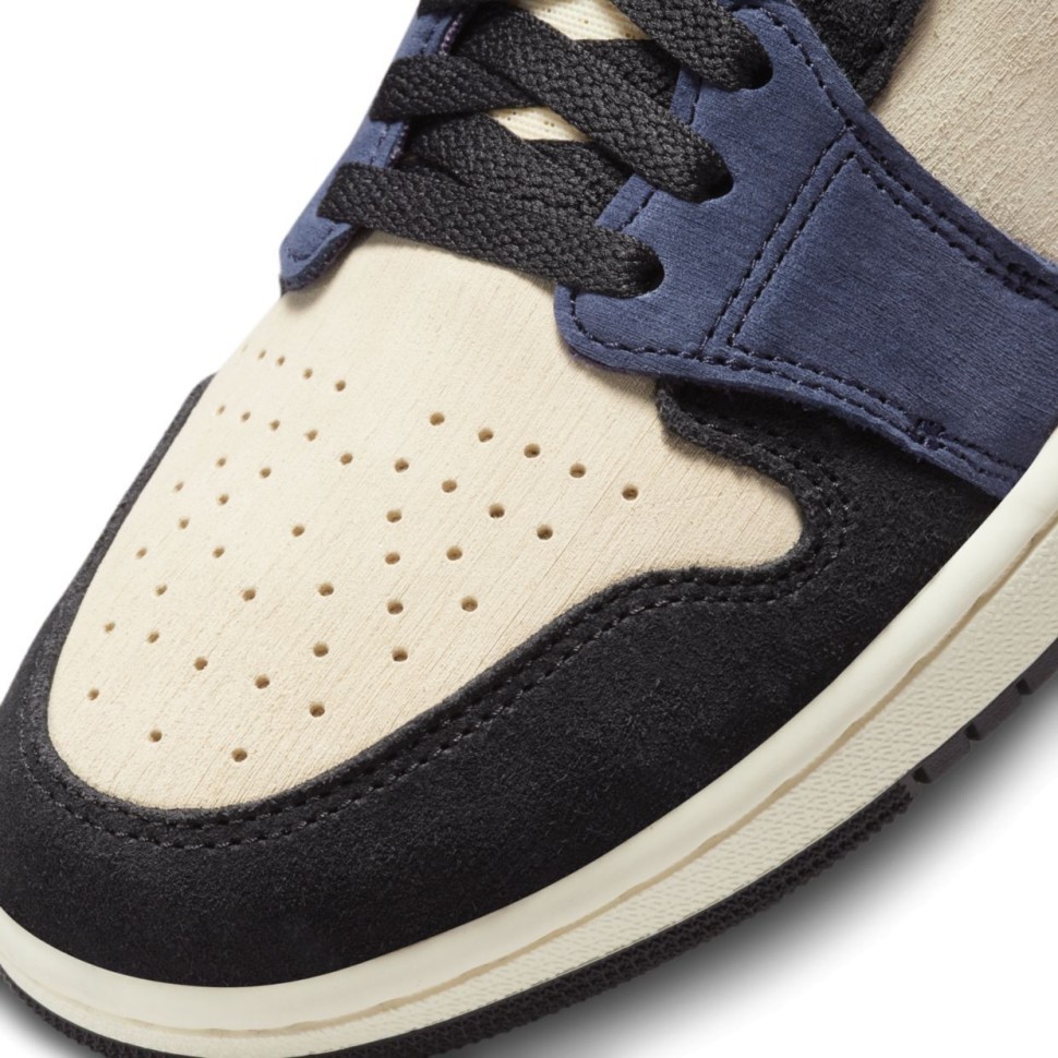 Кроссовки Nike Air Jordan 1 Zoom Air CMFT 2 DV1305-104