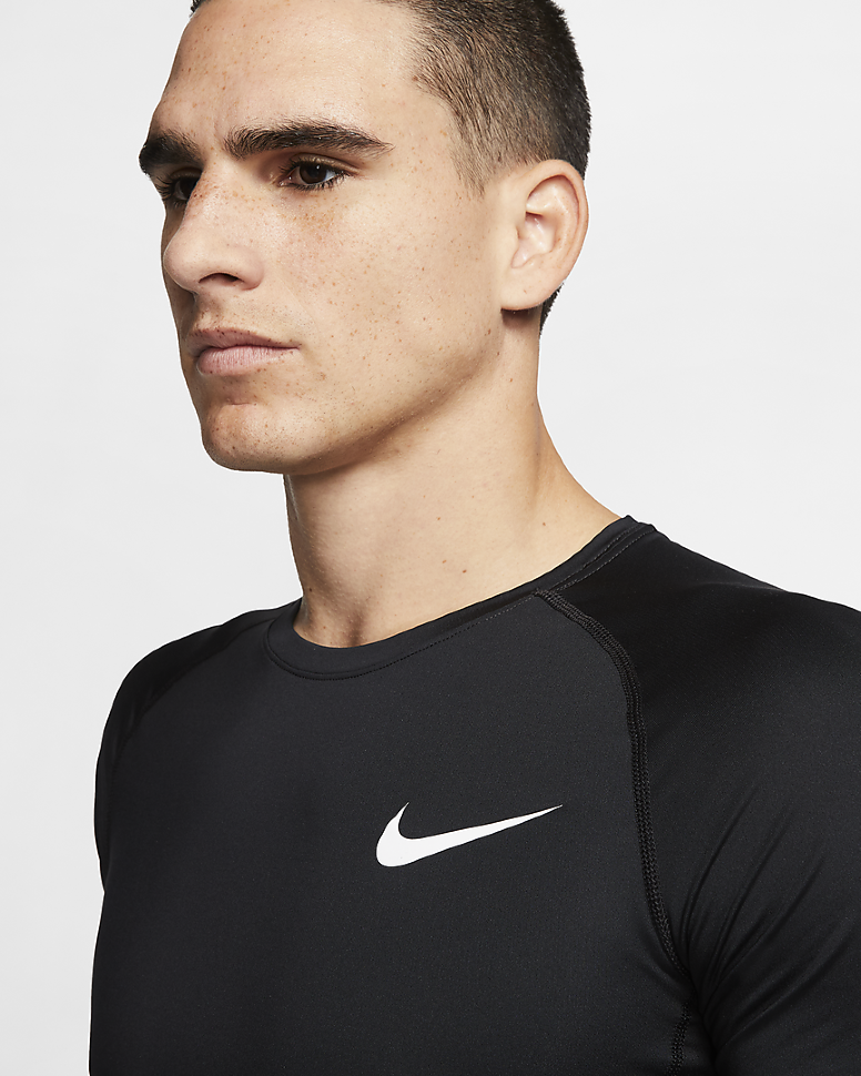 Футболка Nike Pro BV5631-010