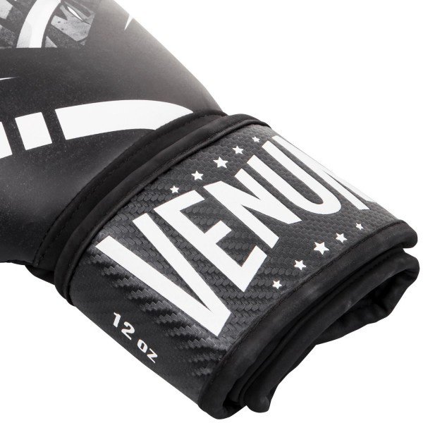 Перчатки боксерские Venum Devil White/Black 01505