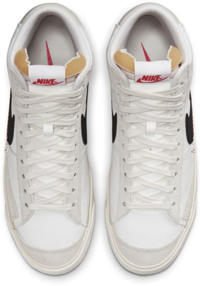Кроссовки Nike Blazer Mid '77 Pro Club White Light Bone Black DQ7673-100