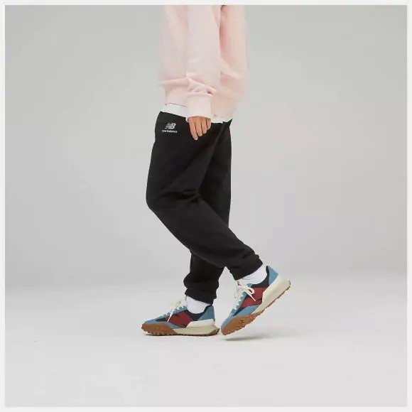 Брюки New Balance UP21500/BK