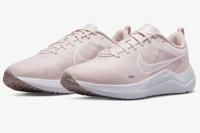 Кроссовки Nike W DOWNSHIFTER 12 DD9294-600