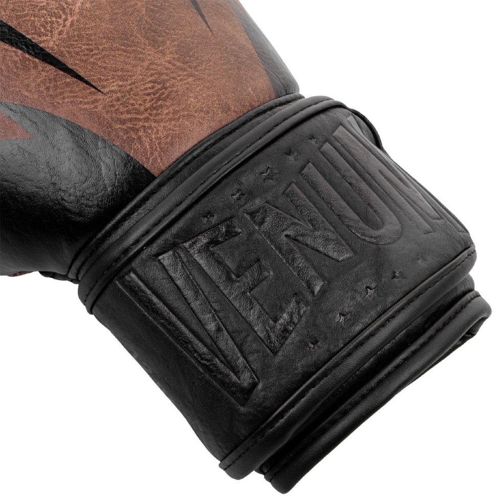 Перчатки боксерские Venum Impact Black/Brown 01427