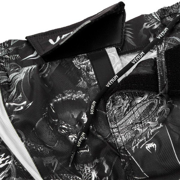 Шорты ММА Venum Art Black/White 02851