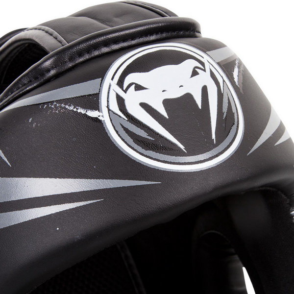 Шлем Venum Gladiator 3.0 Headgear - Black\White 4936