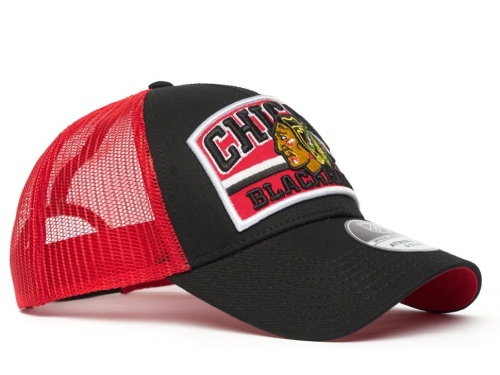 Бейсболка ATRIBUTIKA & CLUB Chicago Blackhawks, черн.-красн. 31728