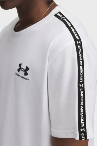 Футболка Under Armour UA Icon HWT Tee Taping 1390300-100