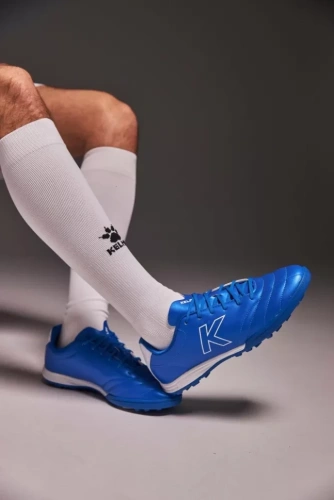 Шиповки KELME Men's Soccer Boots (TF) 8232ZX1104-409