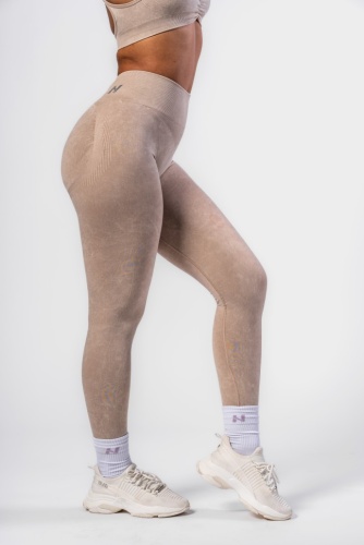 Леггинсы Nebbia Seamless High-Waist Leggings MAXIMUM PUSH-UP 302 Cream